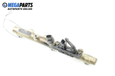 Fuel rail for Citroen C5 I Hatchback (03.2001 - 03.2005) 2.2 HDi (DC4HXB, DC4HXE), 133 hp, № Bosch 0 445 214 017