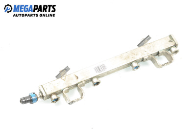 Fuel rail for Mazda 3 Sedan I (09.1999 - 06.2009) 2.0, 150 hp