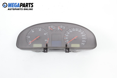 Instrument cluster for Volkswagen Passat III Sedan B5 (08.1996 - 12.2001) 2.5 TDI, 150 hp, № 3B0 920 822