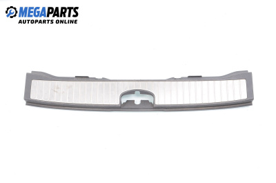 Plastic inside rear trunk cargo scuff plate for Opel Signum Hatchback (05.2003 - 12.2008), hatchback