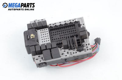 Fuse box for Volvo XC70 Cross Country I (10.1997 - 08.2007) 2.5 T XC AWD, 209 hp