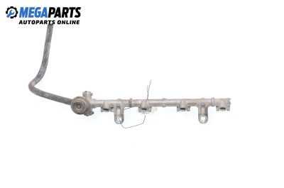 Rampă combustibil for Toyota Yaris Hatchback I (01.1999 - 12.2005) 1.0 16V, 68 hp