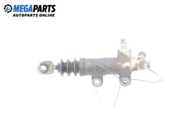 Clutch slave cylinder for Hyundai Coupe Coupe I (06.1996 - 04.2002)