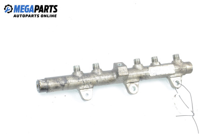 Fuel rail for Lancia Lybra Station Wagon (07.1999 - 10.2005) 1.9 JTD (839BXI1A), 110 hp, № Bosch 0 445 214 016