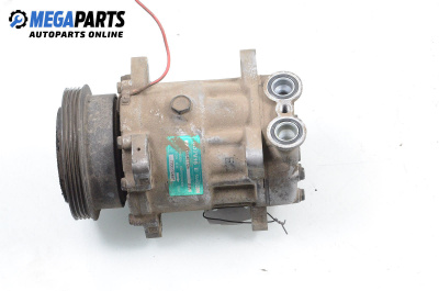 AC compressor for Renault Clio I Hatchback (05.1990 - 09.1998) 1.4 (B57J, C57J), 75 hp, № 7700272497