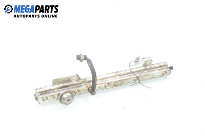 Fuel rail for Volvo S80 I Sedan (05.1998 - 02.2008) 2.0, 163 hp