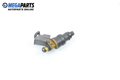 Gasoline fuel injector for Toyota Avensis I Station Wagon (09.1997 - 02.2003) 1.6 (AT220, ZZT220), 110 hp