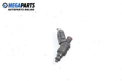 Gasoline fuel injector for Volvo S40 I Sedan (07.1995 - 06.2004) 2.0, 136 hp