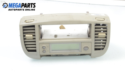 Central console for Nissan Micra III Hatchback (01.2003 - 06.2010)