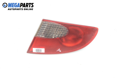 Inner tail light for Toyota Avensis I Station Wagon (09.1997 - 02.2003), station wagon, position: right