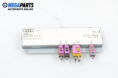 Amplificator antenă for Audi A4 Avant B6 (04.2001 - 12.2004), № 8E9 035 225 B