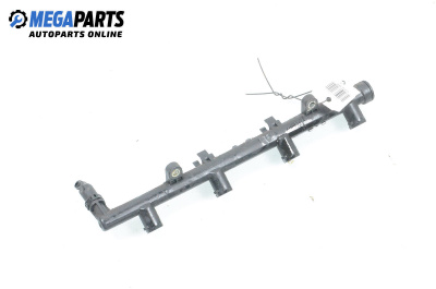 Rampă combustibil for Renault Scenic II Minivan (06.2003 - 07.2010) 1.6 (JM0C, JM0J, JM1B), 113 hp