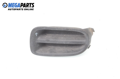 Gitter im stoßstange for Nissan Almera II Hatchback (01.2000 - 12.2006), hecktür, position: vorderseite