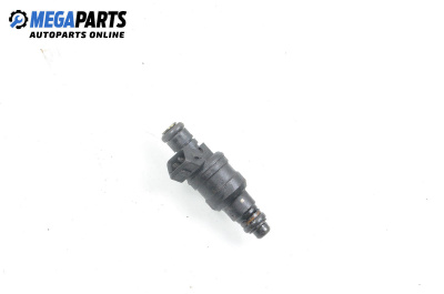 Benzineinspritzdüse for Volkswagen Passat III Sedan B5 (08.1996 - 12.2001) 1.8 T, 150 hp