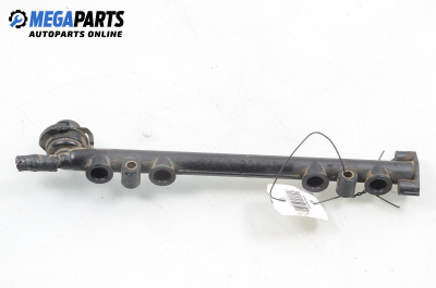 Rampă combustibil for Rover 200 Hatchback II (11.1995 - 03.2000) 214 i, 75 hp