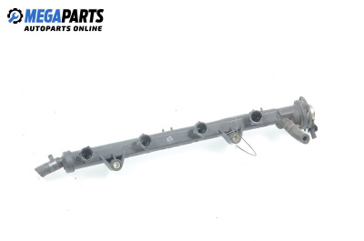 Fuel rail for Volkswagen Polo Hatchback II (10.1994 - 10.1999) 50 1.0, 50 hp