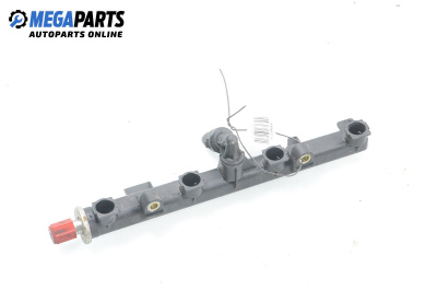 Fuel rail for Fiat Punto Hatchback II (09.1999 - 07.2012) 1.2 16V 80 (188.233, .235, .253, .255, .333, .353, .639...), 80 hp