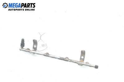 Fuel rail for Chrysler PT Cruiser Hatchback (06.2000 - 12.2010) 2.0, 141 hp