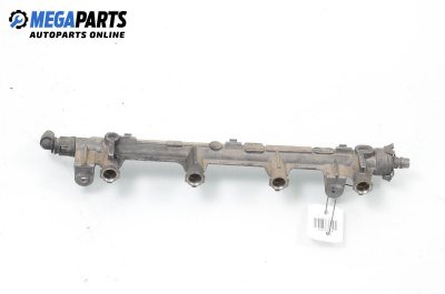 Rampă combustibil for Lancia Lybra Sedan (07.1999 - 10.2005) 1.8 16V (839AXB1A, 839AXG1A), 131 hp