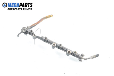 Rampă combustibil for Mitsubishi Eclipse II Coupe (04.1994 - 04.1999) 2000 GS 16V (D32A), 146 hp