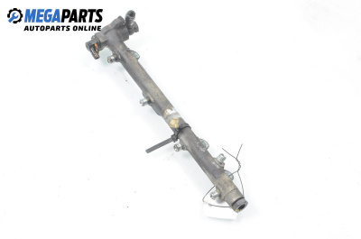 Fuel rail for Mercedes-Benz C-Class Sedan (W202) (03.1993 - 05.2000) C 220 CDI (202.133), 125 hp