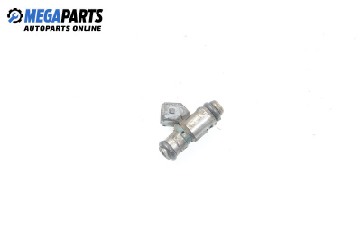 Gasoline fuel injector for Volkswagen Golf III Hatchback (08.1991 - 07.1998) 1.6, 75 hp