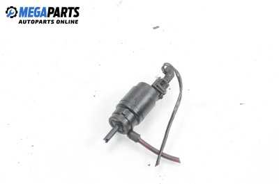 Scheibenwaschpumpe for Volkswagen Passat II Sedan B3, B4 (02.1988 - 12.1997)