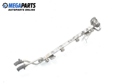 Fuel rail for Seat Leon Hatchback I (11.1999 - 06.2006) 1.8 20V T, 180 hp