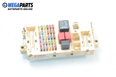 Fuse box for Fiat Punto Hatchback II (09.1999 - 07.2012) 1.2 60 (188.030, .050, .130, .150, .230, .250), 60 hp