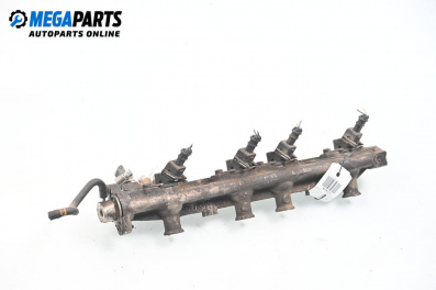 Fuel rail with injectors for Renault Megane Scenic (10.1996 - 12.2001) 2.0 i (JA0G), 109 hp