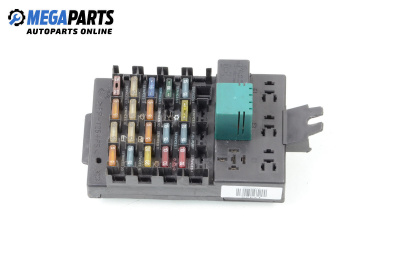 Fuse box for Lancia Kappa Sedan (08.1994 - 10.2001) 2.4 JTD (838AL1AA), 136 hp