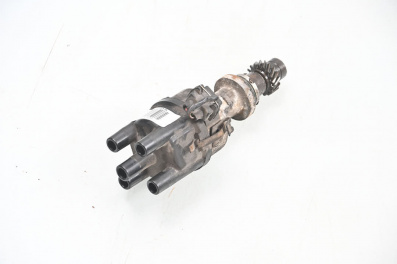 Delco distributor for Volkswagen Passat II Variant B3, B4 (02.1988 - 06.1997) 1.8, 90 hp