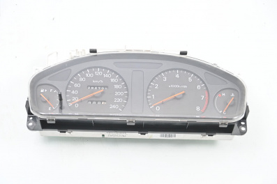 Kilometerzähler for Mitsubishi Galant VI Sedan (09.1996 - 10.2004) 2.0 (EA2A), 136 hp