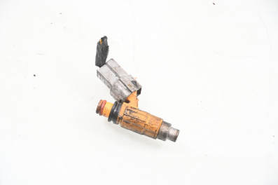 Gasoline fuel injector for Mitsubishi Galant VI Sedan (09.1996 - 10.2004) 2.0 (EA2A), 136 hp