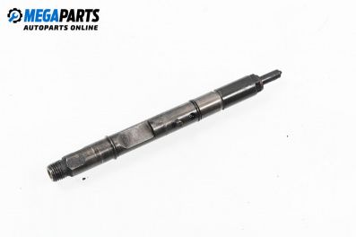 Diesel fuel injector for Volkswagen Passat IV Sedan B5.5 (10.2000 - 12.2005) 2.5 TDI 4motion, 150 hp