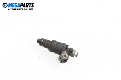 Gasoline fuel injector for Mercedes-Benz C-Class Sedan (W202) (03.1993 - 05.2000) C 180 (202.018), 122 hp