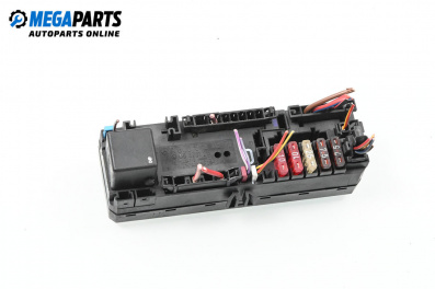 Fuse box for Mercedes-Benz C-Class Estate (S202) (06.1996 - 03.2001) C 220 T CDI (202.193), 125 hp