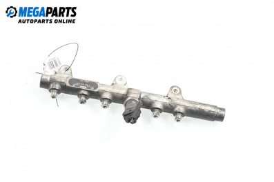 Fuel rail for Alfa Romeo 147 Hatchback (2000-11-01 - 2010-03-01) 1.9 JTD (937AXD1A), 115 hp