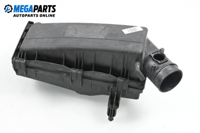 Carcasă filtru de aer for Ford Mondeo III Sedan (10.2000 - 03.2007) 2.0 16V TDDi / TDCi