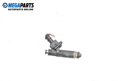 Gasoline fuel injector for Renault Symbol Sedan (02.1998 - 04.2008) 1.4, 75 hp