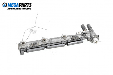 Rampă combustibil for Volkswagen Polo Hatchback III (10.1999 - 10.2001) 1.4 16V, 75 hp