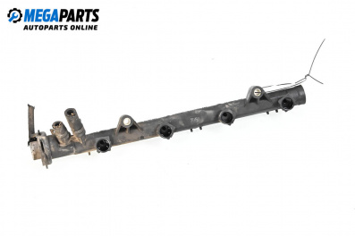 Fuel rail for Volkswagen Polo Hatchback II (10.1994 - 10.1999) 50 1.0, 50 hp