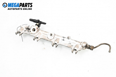 Fuel rail for Citroen C5 I Break (06.2001 - 08.2004) 2.0 16V HPi (DERLZB), 140 hp