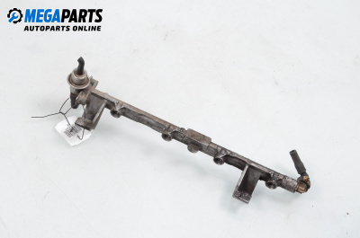 Fuel rail for Ford Focus I Estate (02.1999 - 12.2007) 1.6 16V, 100 hp