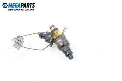 Gasoline fuel injector for Mitsubishi Space Runner Minivan I (10.1991 - 08.1999) 1.8 4WD (N21W), 122 hp