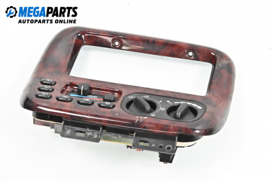 Panou aer condiționat for Chrysler Voyager Minivan III (01.1995 - 03.2001)