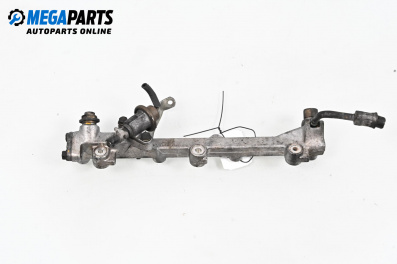 Fuel rail for Honda Accord V Sedan (09.1995 - 10.1998) 1.9 i (CE7), 116 hp