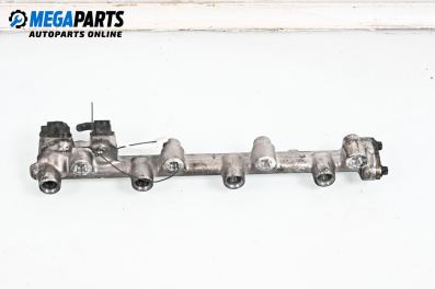 Fuel rail for Mitsubishi Galant VI Estate (09.1996 - 10.2003) 2.4 GDI (EA3W), 150 hp