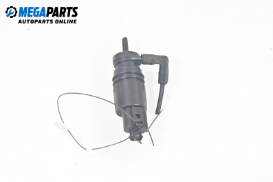 Scheibenwaschpumpe for Volkswagen Passat III Sedan B5 (08.1996 - 12.2001)