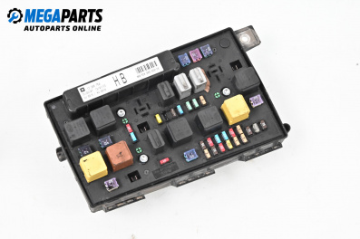 Fuse box for Opel Vectra B Sedan (09.1995 - 04.2002) 2.0 DI 16V, 82 hp, № 13206754